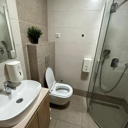 Srećko Apartament *